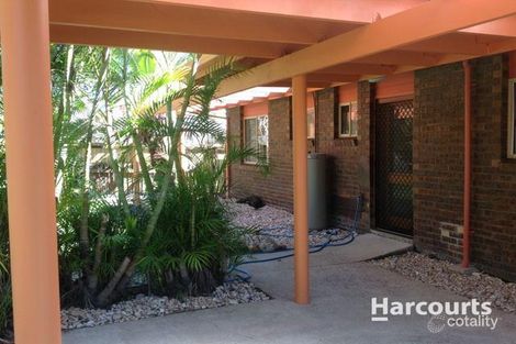 747 Boat Harbour Dr, Urangan, QLD 4655
