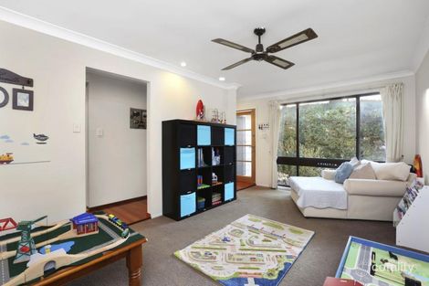 Property photo of 17 Chetwynd Avenue Berkeley Vale NSW 2261