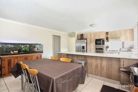Property photo of 33 Summerhill Drive Morayfield QLD 4506