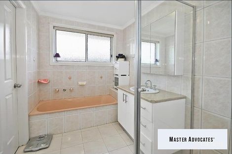 Property photo of 64 Dowding Close Fawkner VIC 3060