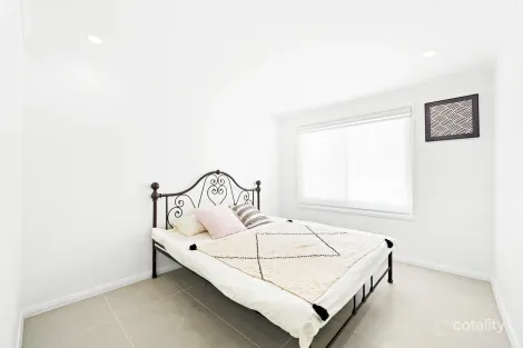 Property photo of 4 Holroyd Road Merrylands NSW 2160