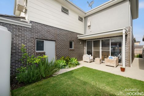 Property photo of 1 Leicester Square Seaholme VIC 3018