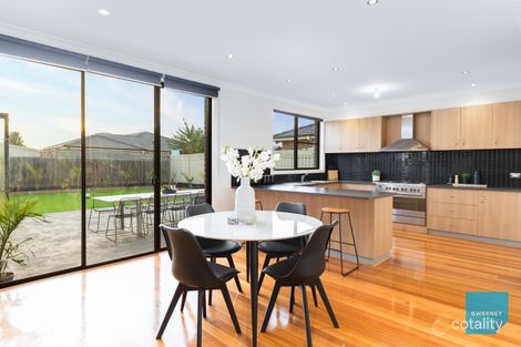Property photo of 19 Addicott Way Taylors Hill VIC 3037