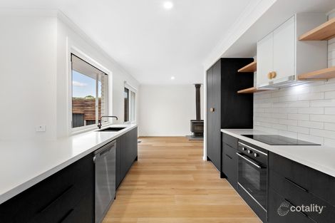 Property photo of 10 Pamela Place Mornington VIC 3931