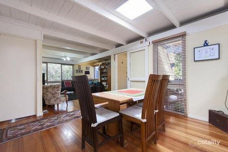 Property photo of 1 Neera Court Glen Waverley VIC 3150