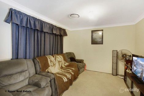 Property photo of 2 Chapman Circuit Currans Hill NSW 2567