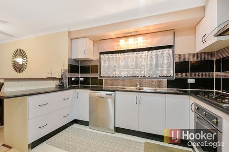 Property photo of 12 Kooyong Close Hampton Park VIC 3976