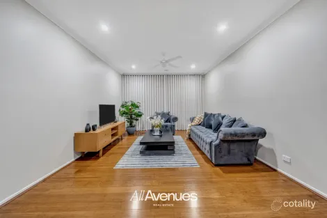 Property photo of 19 Merrin Circuit Clyde North VIC 3978