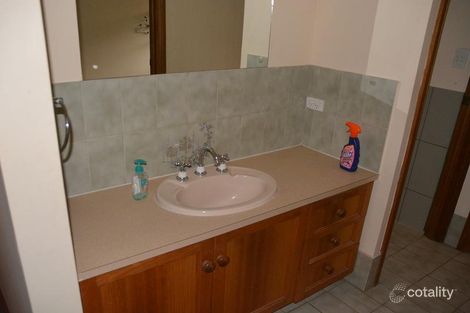 Property photo of 8 Thomas Drive Happy Valley SA 5159