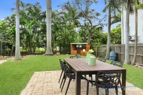 Property photo of 312 Wynnum Road Norman Park QLD 4170
