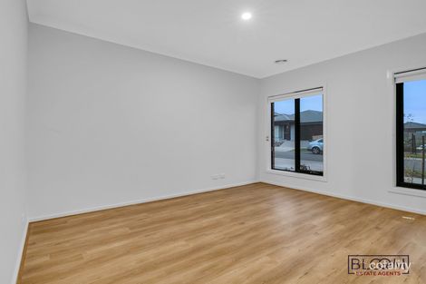 Property photo of 13 Boilersmith Street Donnybrook VIC 3064