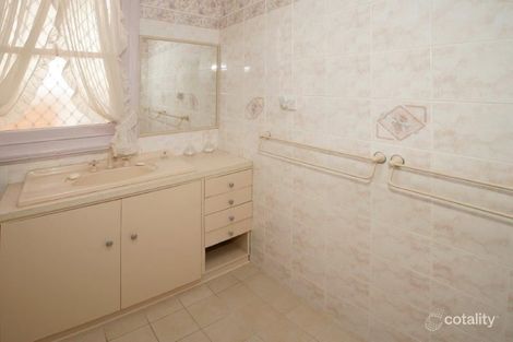Property photo of 120 Macleay Street Turvey Park NSW 2650