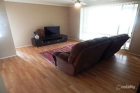 Property photo of 17 Willow Close Thornton NSW 2322