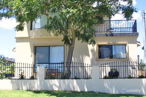 51 Balmoral St, Balgownie, NSW 2519