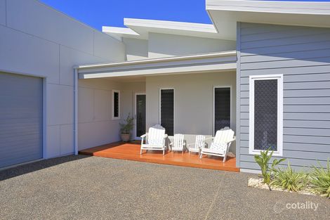 Property photo of 11 Sorrento Drive Bargara QLD 4670