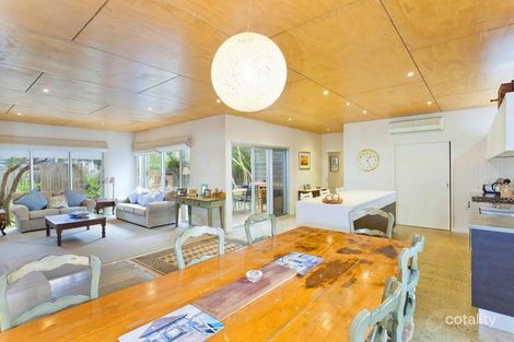 33 Saratoga Ave, Barwon Heads, VIC 3227