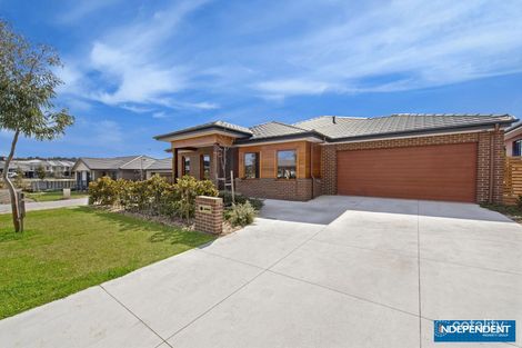Property photo of 21 Bonarba Link Googong NSW 2620