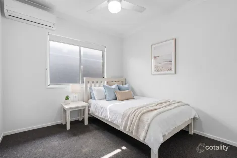 Property photo of 35 Roseleaf Crescent Palmview QLD 4553