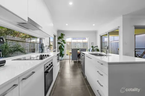 Property photo of 35 Roseleaf Crescent Palmview QLD 4553