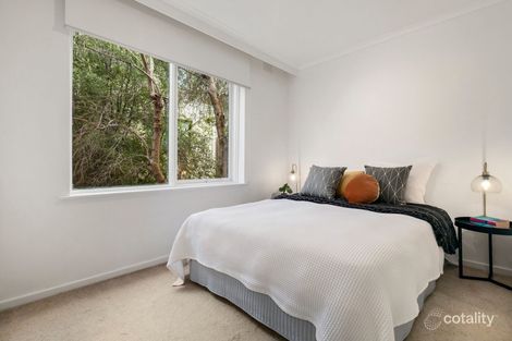 Property photo of 3/113 Addison Street Elwood VIC 3184