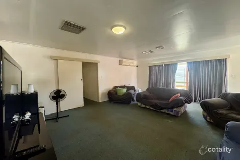 Property photo of 5 Flohr Drive Moranbah QLD 4744