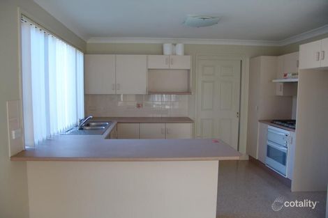 Property photo of 10 Gladstone Close West Hoxton NSW 2171