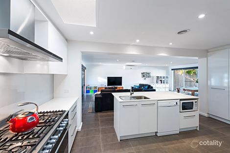 Property photo of 11 Rowan Drive Kealba VIC 3021