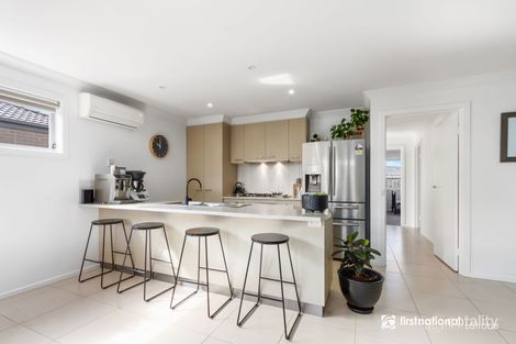 Property photo of 2 Rostrevor Close Traralgon VIC 3844