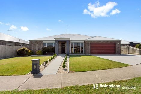 2 Rostrevor Cl, Traralgon, VIC 3844