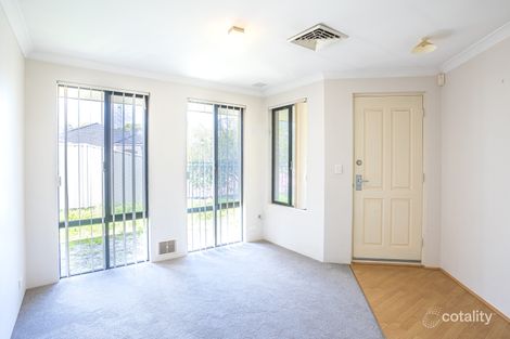 Property photo of 16 Arno Lane Success WA 6164