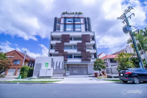 8/22-24 Lather St, Southport, QLD 4215