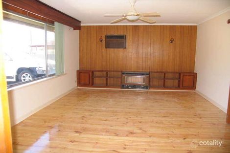 Property photo of 13 Sunglow Crescent Hackham West SA 5163