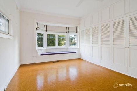Property photo of 10 Upper Cliff Road Northwood NSW 2066