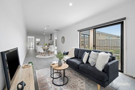 Property photo of 48 Cranberry Crescent Manor Lakes VIC 3024