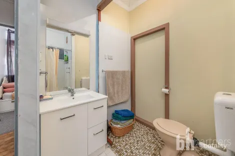 Property photo of 42-44 Sturt Street Loxton SA 5333