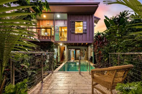 19 Cairns St, Cairns North, QLD 4870