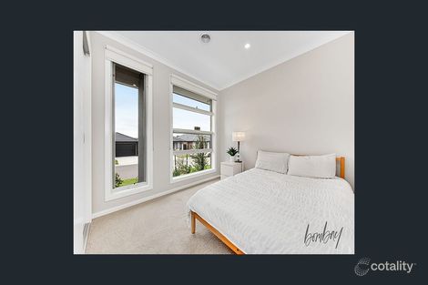 Property photo of 30 Eremaea Road Craigieburn VIC 3064