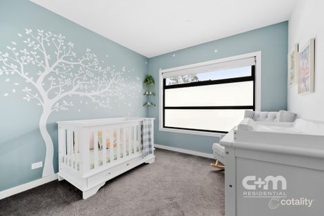 Property photo of 2/9 Edith Street Oak Park VIC 3046