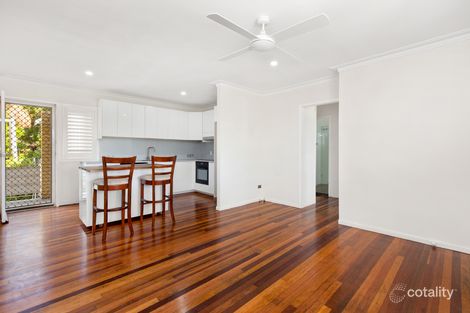 Property photo of 2/19 Robinson Street Coorparoo QLD 4151