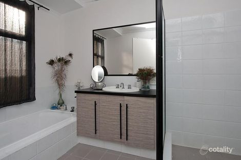 Property photo of 17 Arnisdale Road Duncraig WA 6023