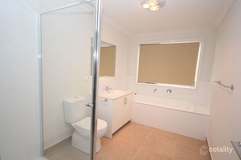 Property photo of 64 Baronial Way Craigieburn VIC 3064