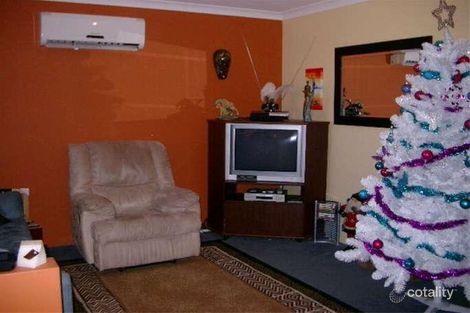 Property photo of 18 Madigan Way Ellenbrook WA 6069