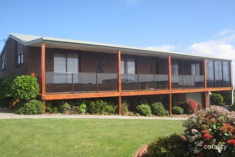 11 Hales St, Penguin, TAS 7316
