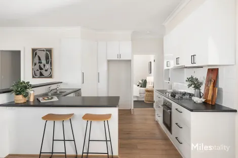 Property photo of 8 Lewellin Grove Rosanna VIC 3084