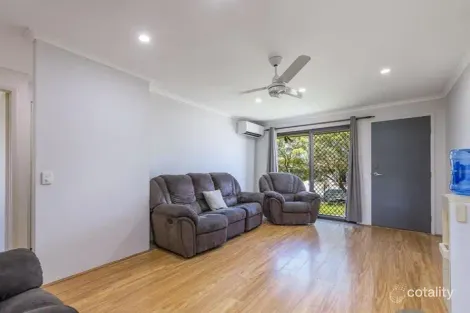 Property photo of 1/30 Botanical Drive Labrador QLD 4215