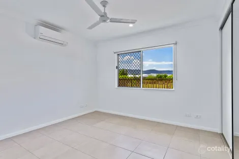 Property photo of 18 Tiller Circuit Trinity Beach QLD 4879