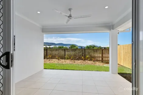 Property photo of 18 Tiller Circuit Trinity Beach QLD 4879