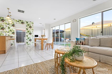 Property photo of 6 Pristine Drive Greenvale VIC 3059