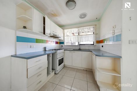 Property photo of 37 Stevenage Crescent Deer Park VIC 3023