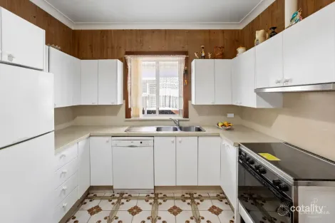 Property photo of 89 McIntosh Road Narraweena NSW 2099